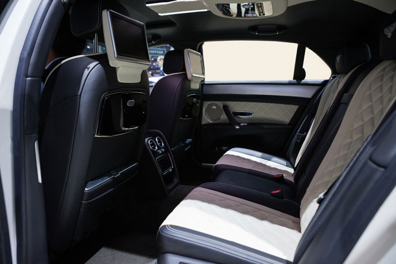 Bentley-Mulsanne-back-seats-2
